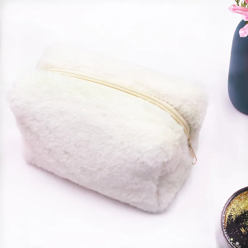 Trousse de maquillage en moumoute