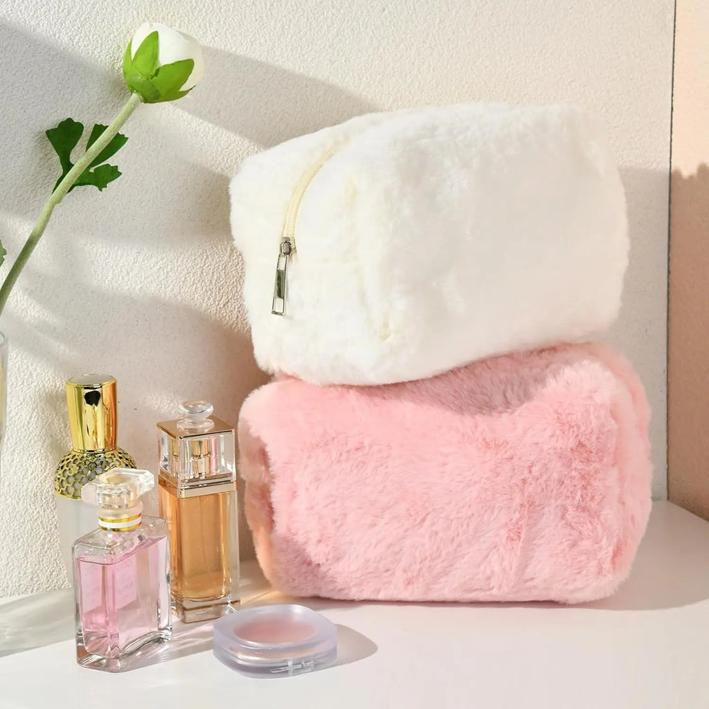 Trousse de maquillage en moumoute