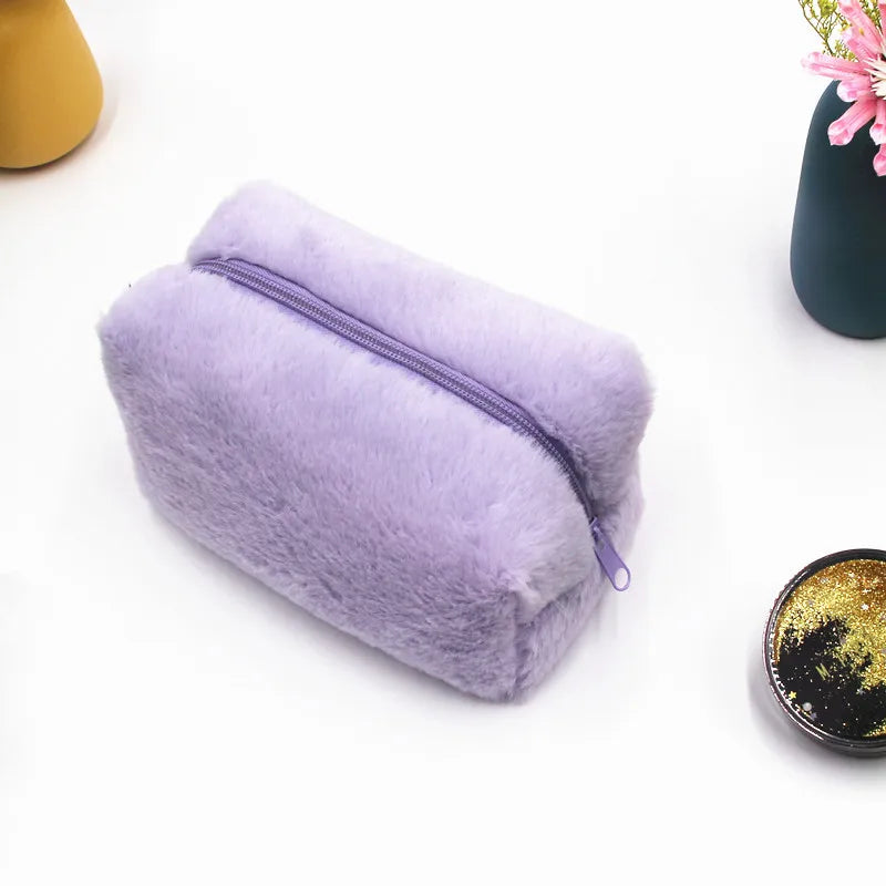 Trousse de maquillage en moumoute